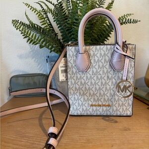 Michael Kors Mini Bag in Pink and Cream NWT